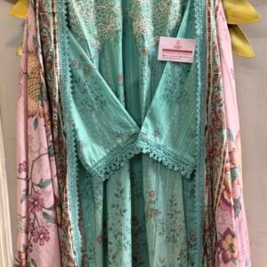 GULZEB BY GULLJEE EMBROIDERED SET